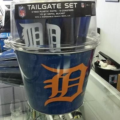 MLB Detroit Tigers Tailgate / Picnic Bucket Set