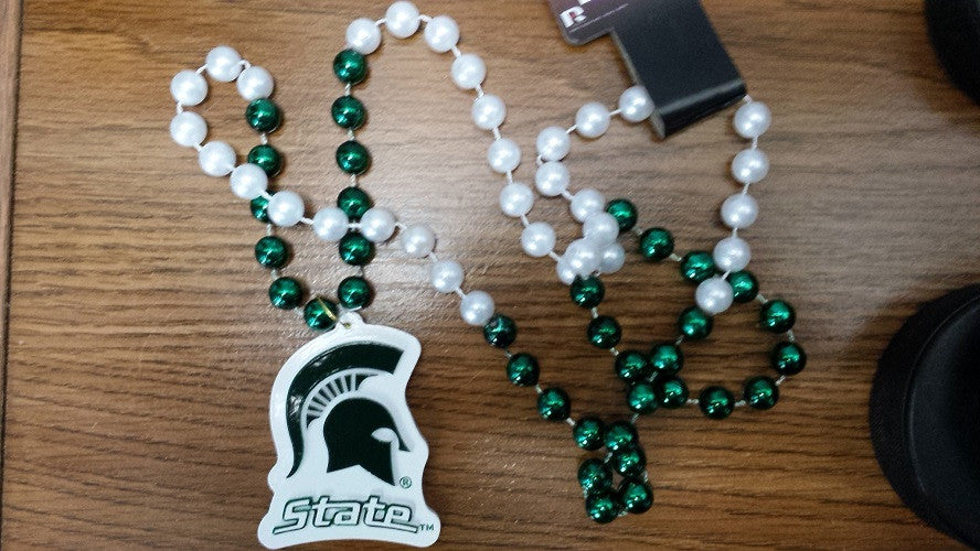 NCAA Michigan State Spartans Mardi Gras Beads with Medallion