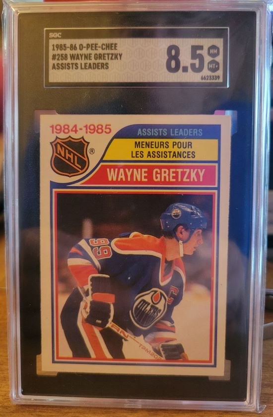 1985-86 O-Pee-Chee #258 Wayne Gretzky SGC 8.5