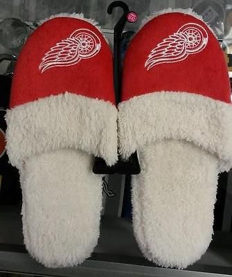 NHL Detroit Red Wings Women's 2014 Sherpa Slide Slipper