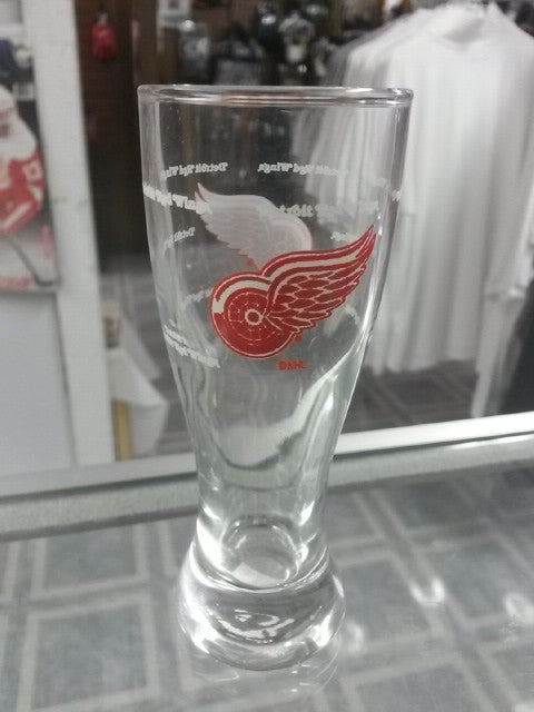NHL Detroit Red Wings 2.5oz Mini Pilsner Shot Glass